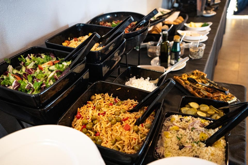 Restaurant/places to eat, Lunch