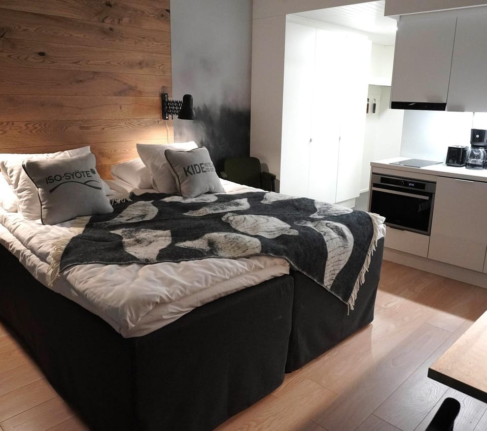 Bed, Coffee/tea facilities, Kitchen or kitchenette, Photo of the whole room, Bedroom