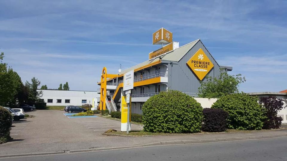 Property building, Property logo or sign