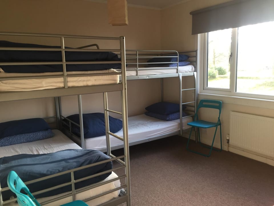 Bed, bunk bed