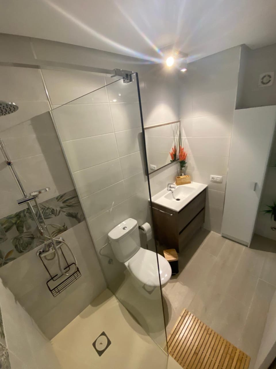 Shower, Bathroom