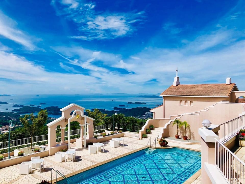 Property building, Swimming pool
