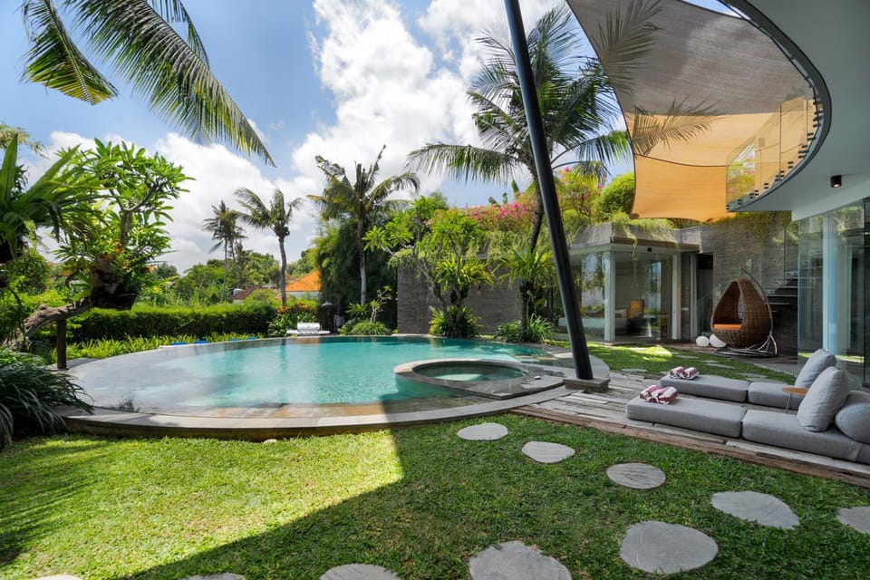 Property building, Day, Natural landscape, Garden, Garden view, Pool view, Swimming pool, sunbed