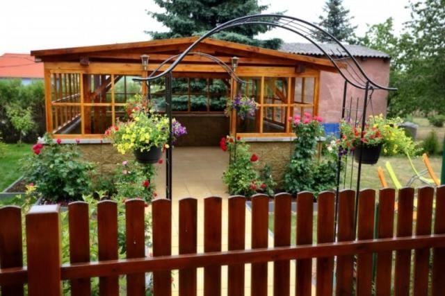 Penzion Tři Koruny - budova Valerie Bed and Breakfast in South Moravian Region