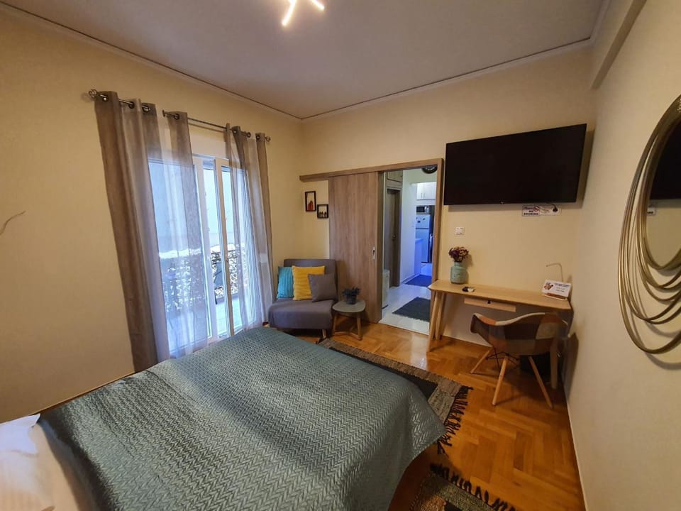 Cozy Little Home Apartment in Kallithea