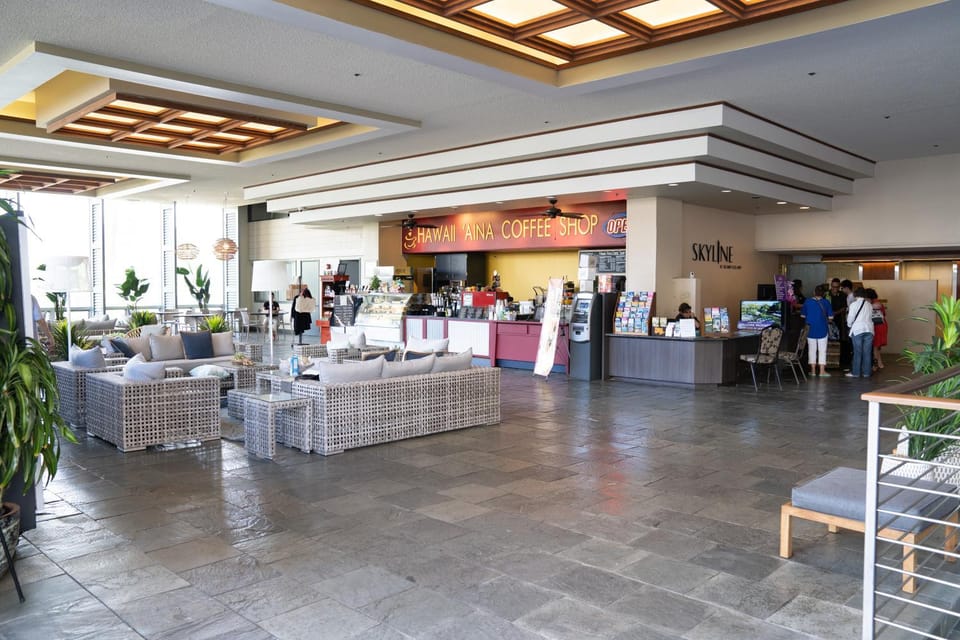 Property building, Restaurant/places to eat