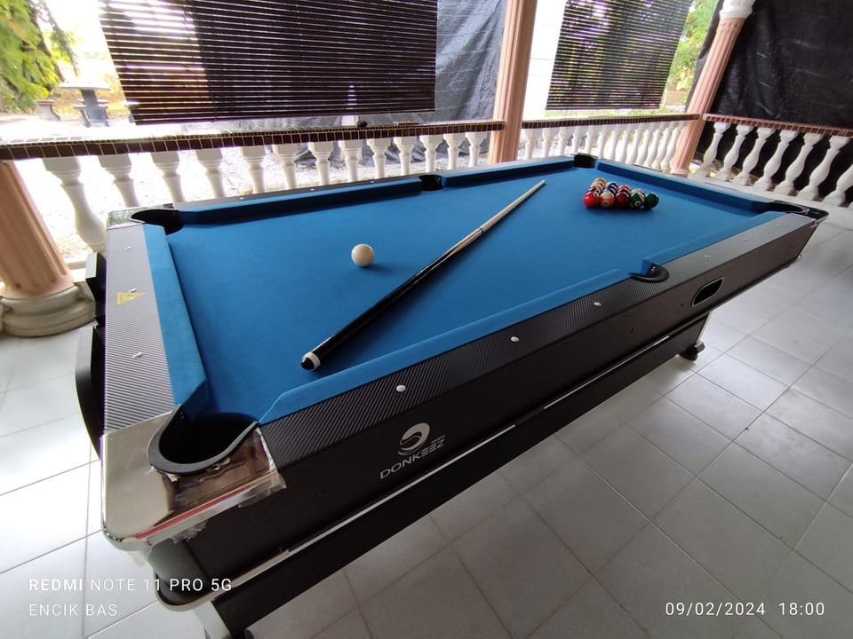 Billiard