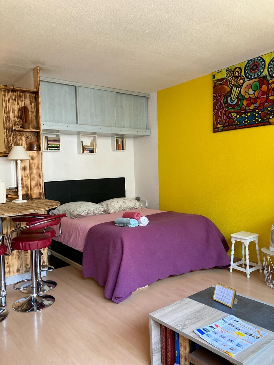 Photo of the whole room