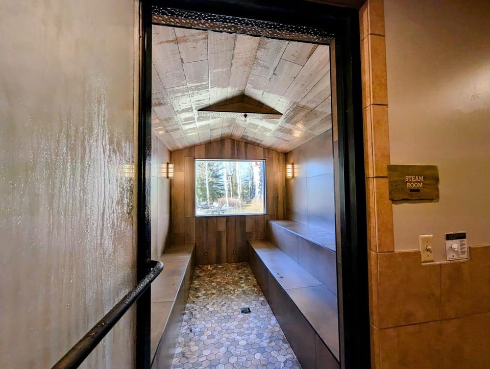 Expedition Station 8622 by SummitCove Lodging in Colorado House in Keystone