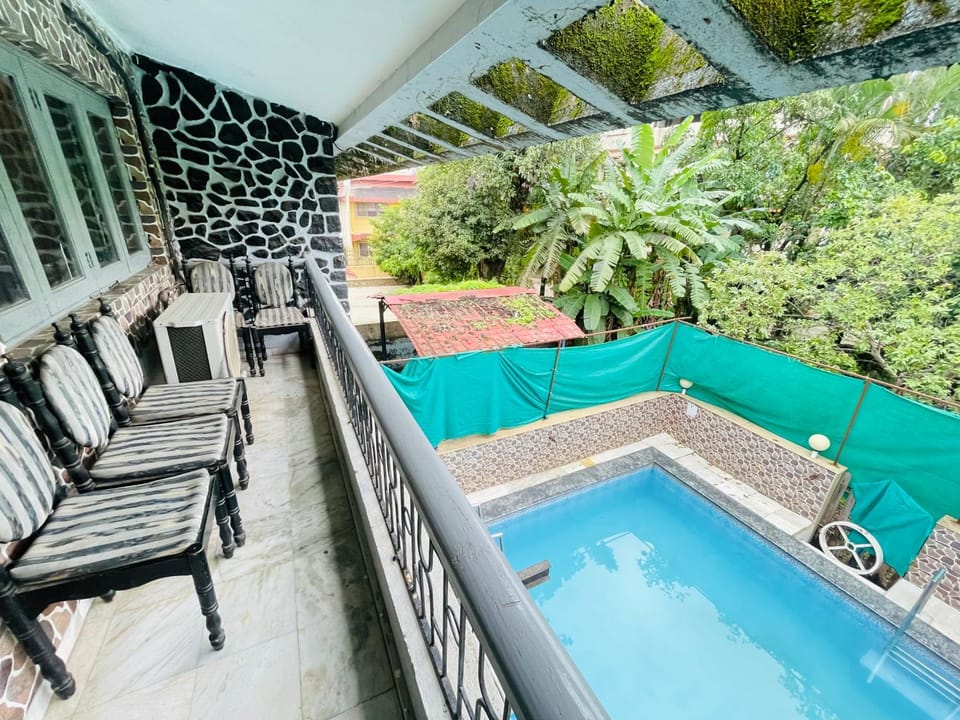 Blue Heaven- Lonavala 2 Bhk with private pool! House in Lonavla