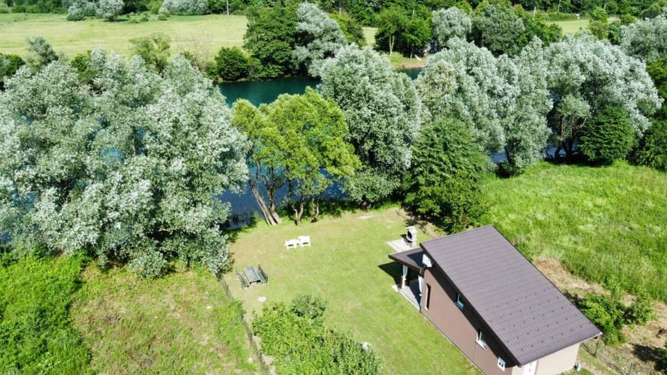 Property building, Day, Natural landscape, Bird's eye view, Garden view