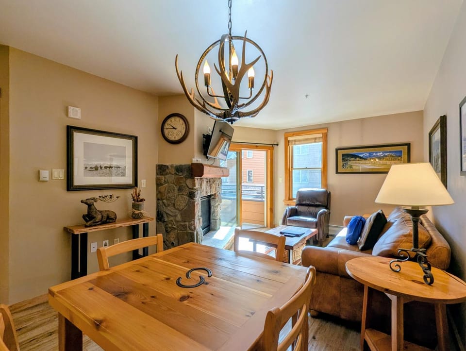 Day, Living room, Dining area, fireplace, furniture, kitchen