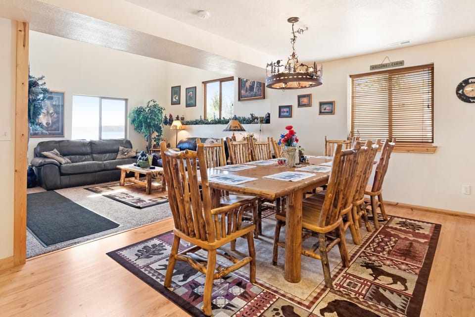 Moose Mountain Retreat House in Idaho