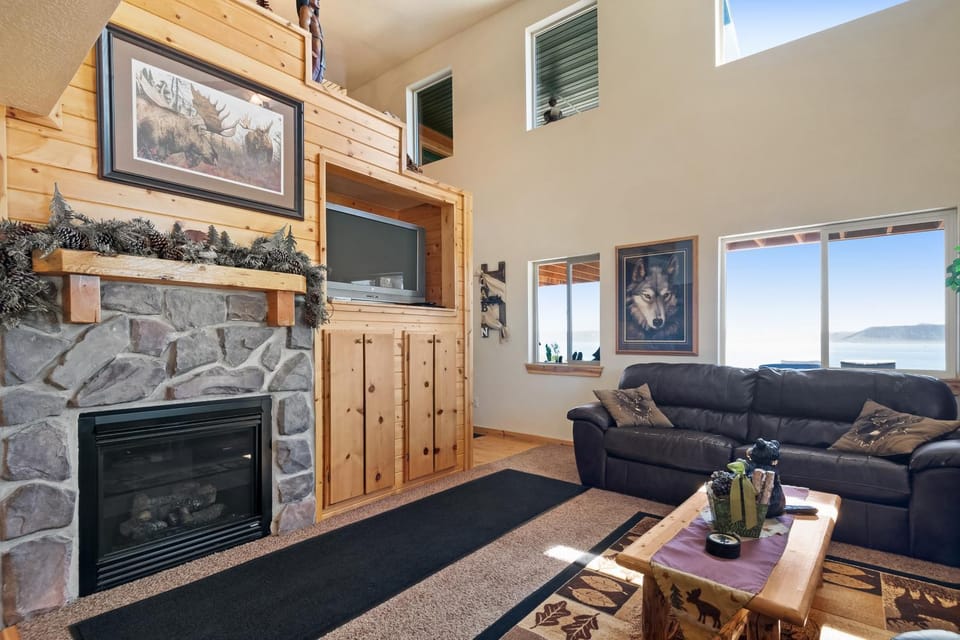 Moose Mountain Retreat House in Idaho