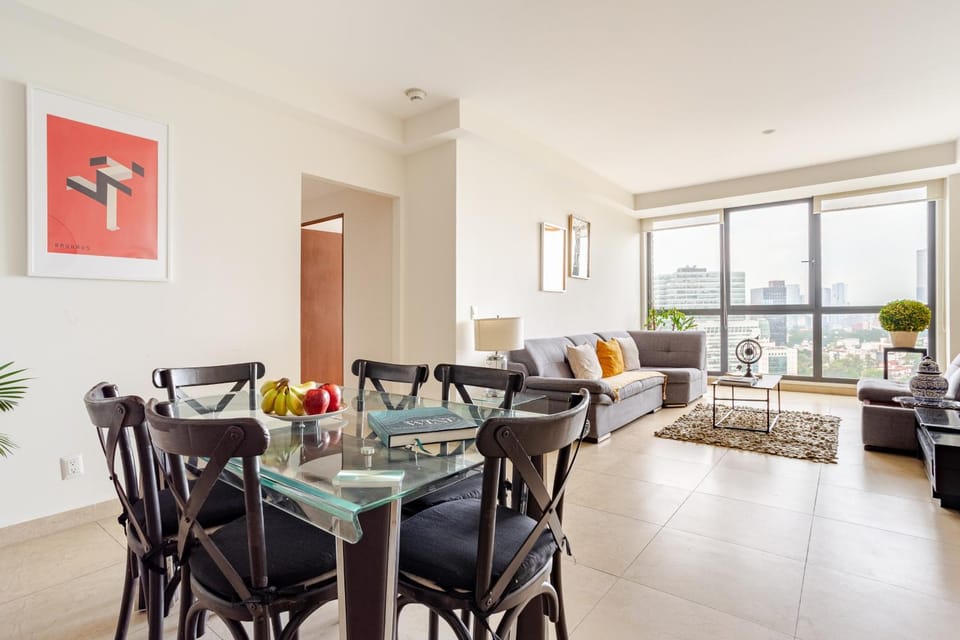 Living room, Dining area