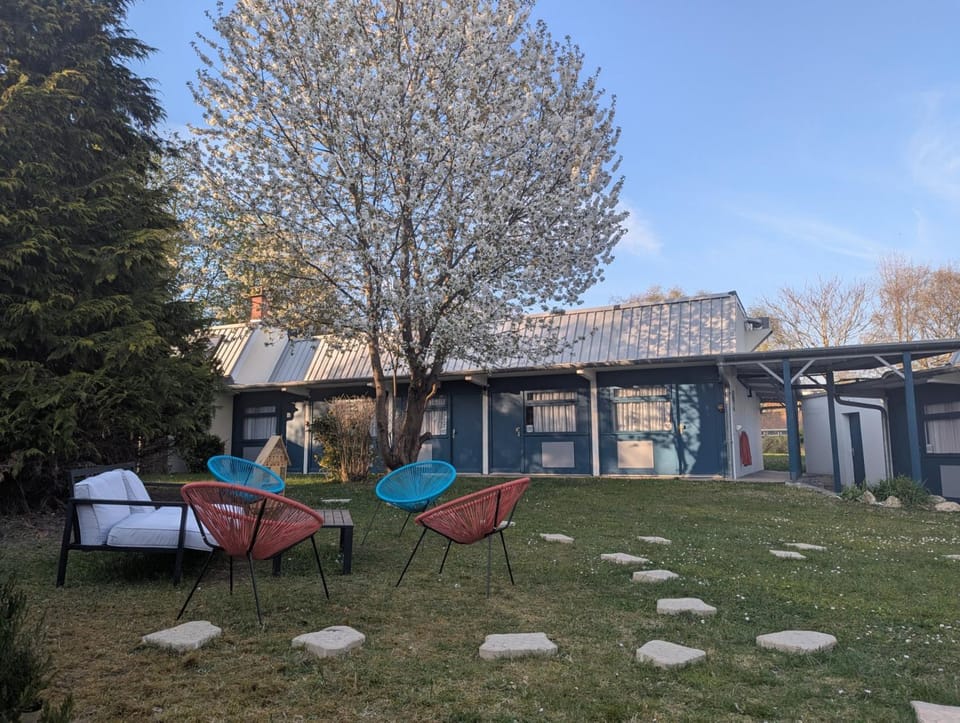 Garden, Inner courtyard view