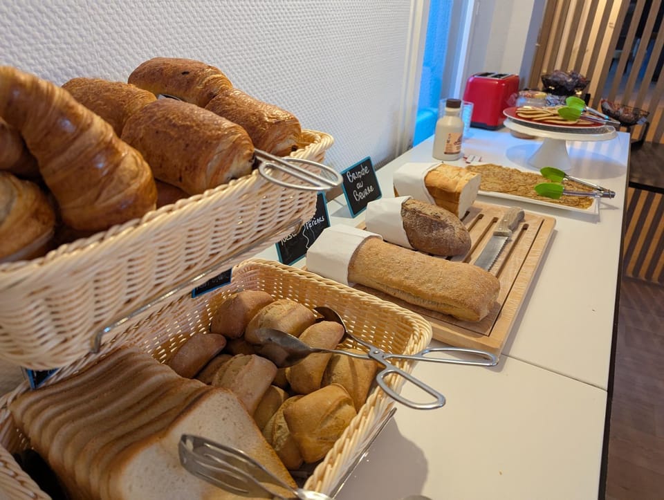 Buffet breakfast, Buffet breakfast