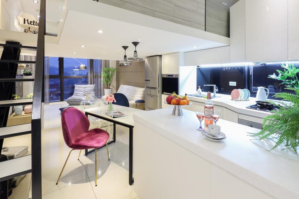 Kitchen or kitchenette