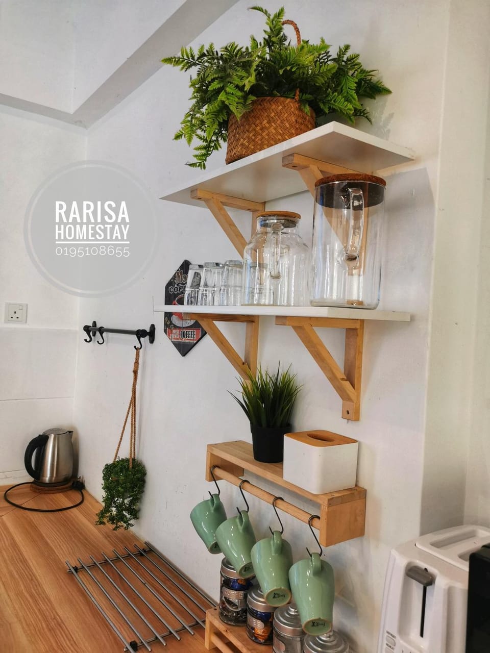 Coffee/tea facilities, Communal kitchen, stove