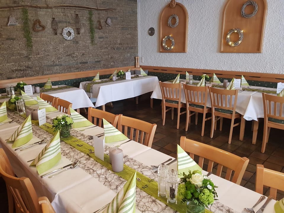 Gasthof Pension Weißes Rössl Inn in Bavaria