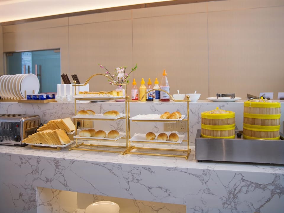 Food and drinks, Food, Buffet breakfast