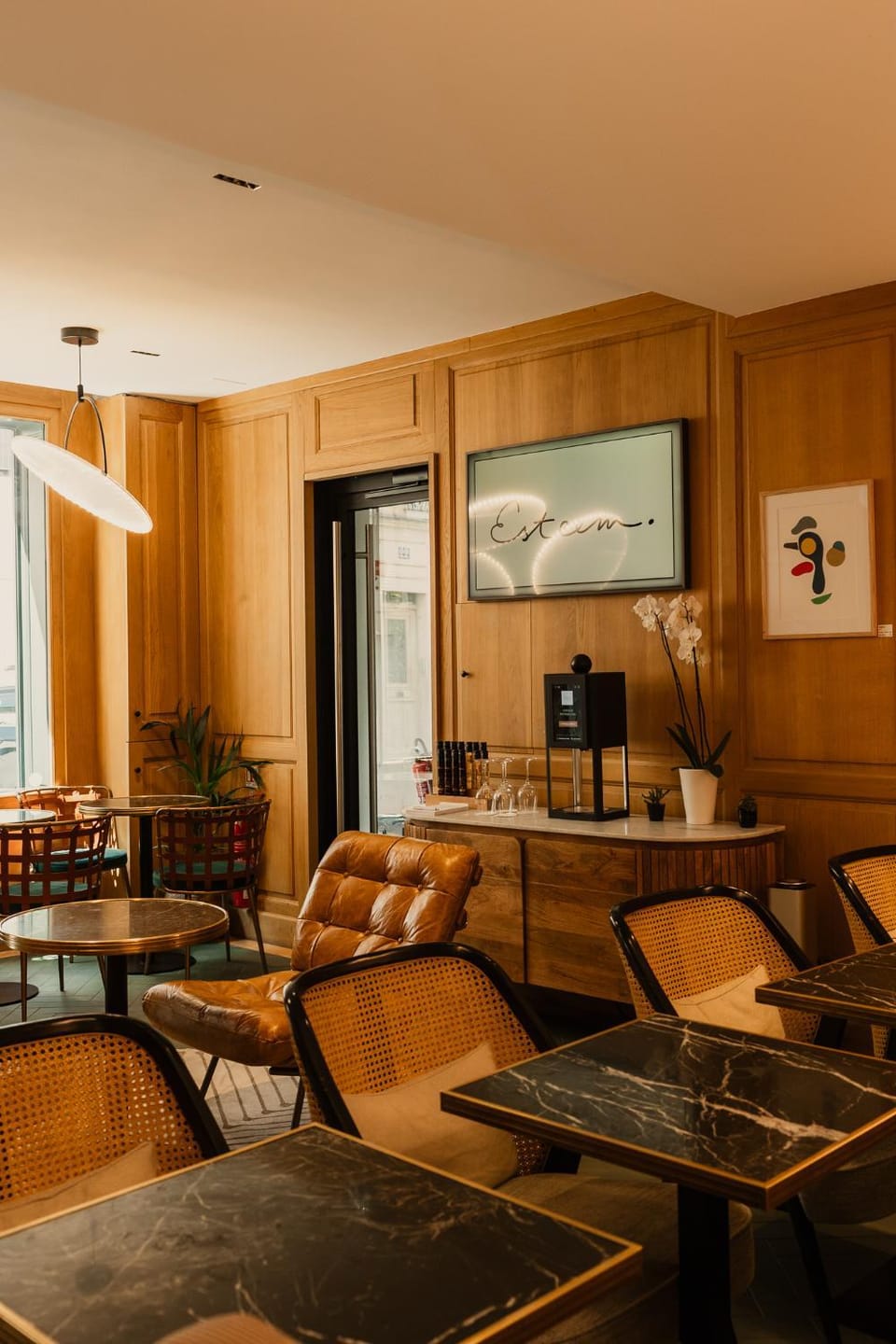 Property building, Living room