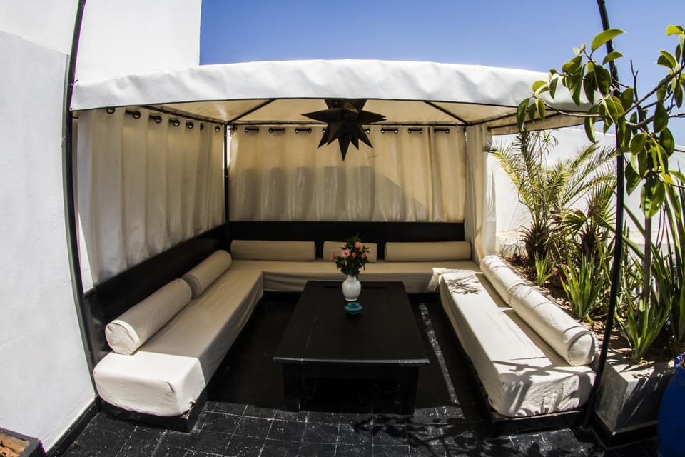 Balcony/Terrace, Dining area