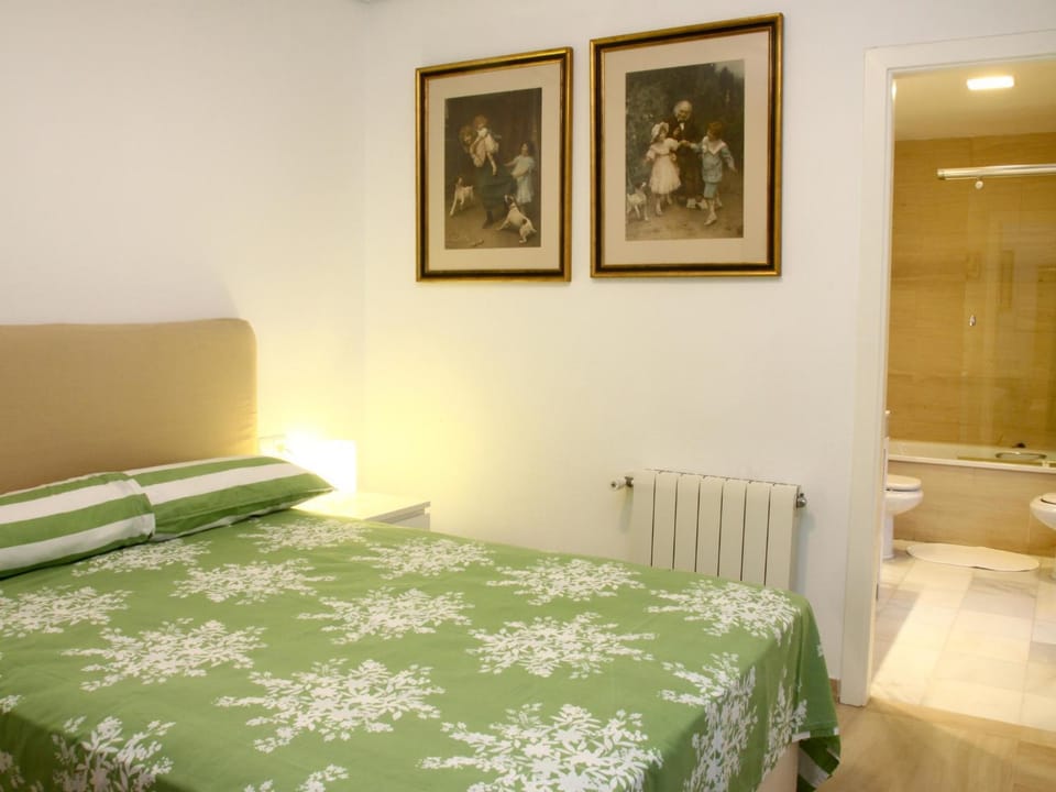 Saavedra Free Parking Cordoba Center Apartment in Cordoba