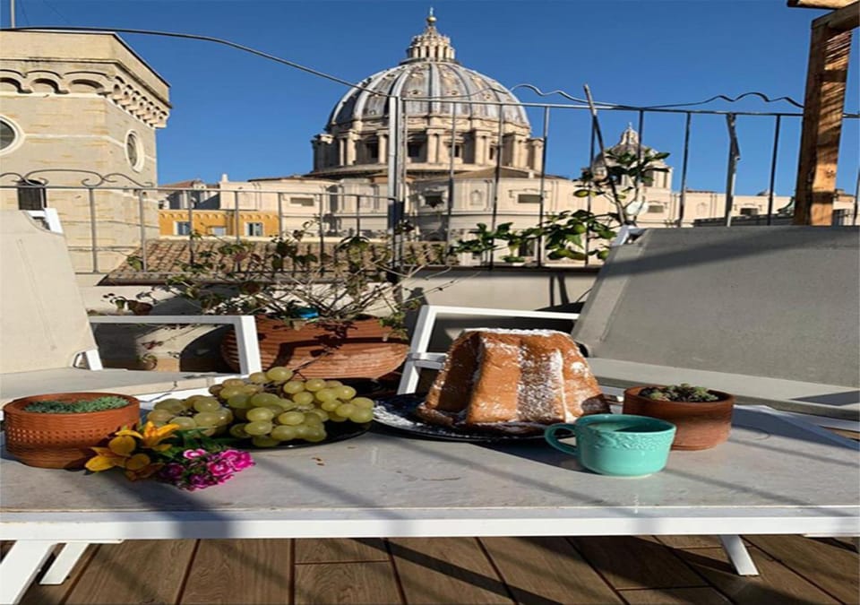 Day, Winter, Balcony/Terrace, Balcony/Terrace, On site, City view, City view, Street view
