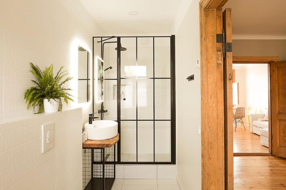 Shower, Bathroom