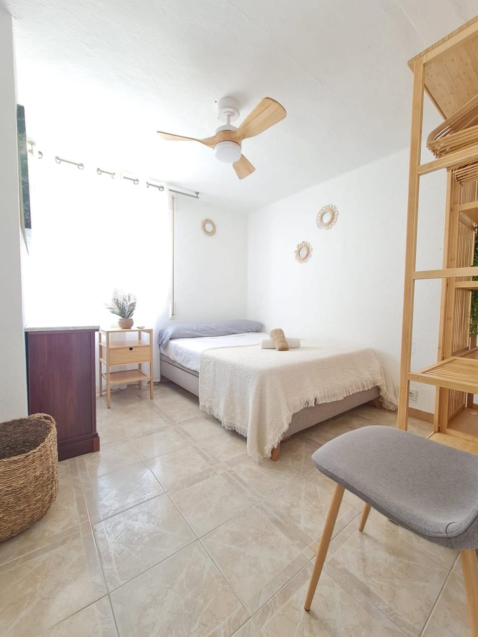 Casa Baelo - 3 Bedroom Apartment - New Bathroom - Central Tarifa Near Old Town & Beaches Apartment in Tarifa