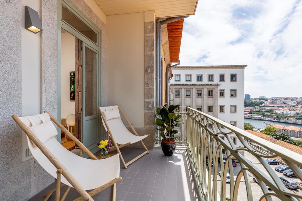 Patio, Balcony/Terrace, Balcony/Terrace, River view
