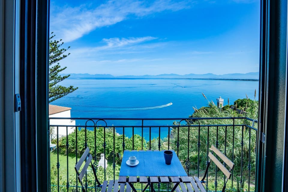 Balcony/Terrace, Living room, Dining area