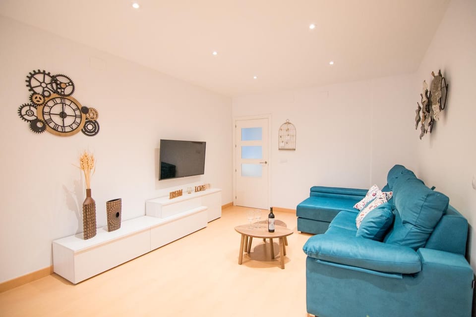 Living room, Lounge or bar