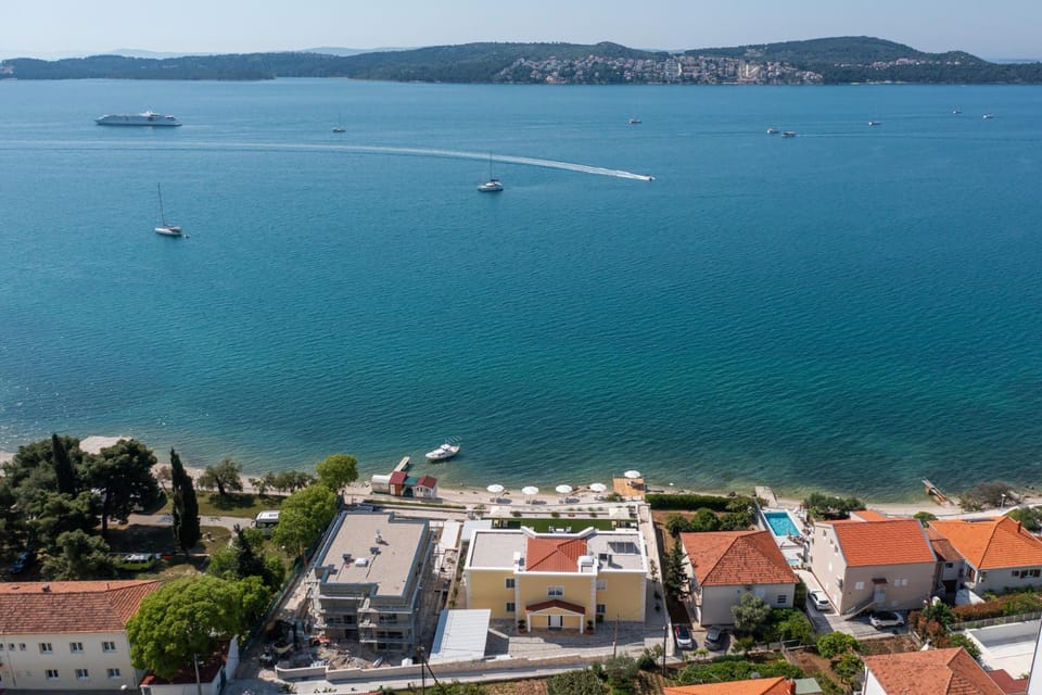 Property building, Bird's eye view, Beach, Sea view