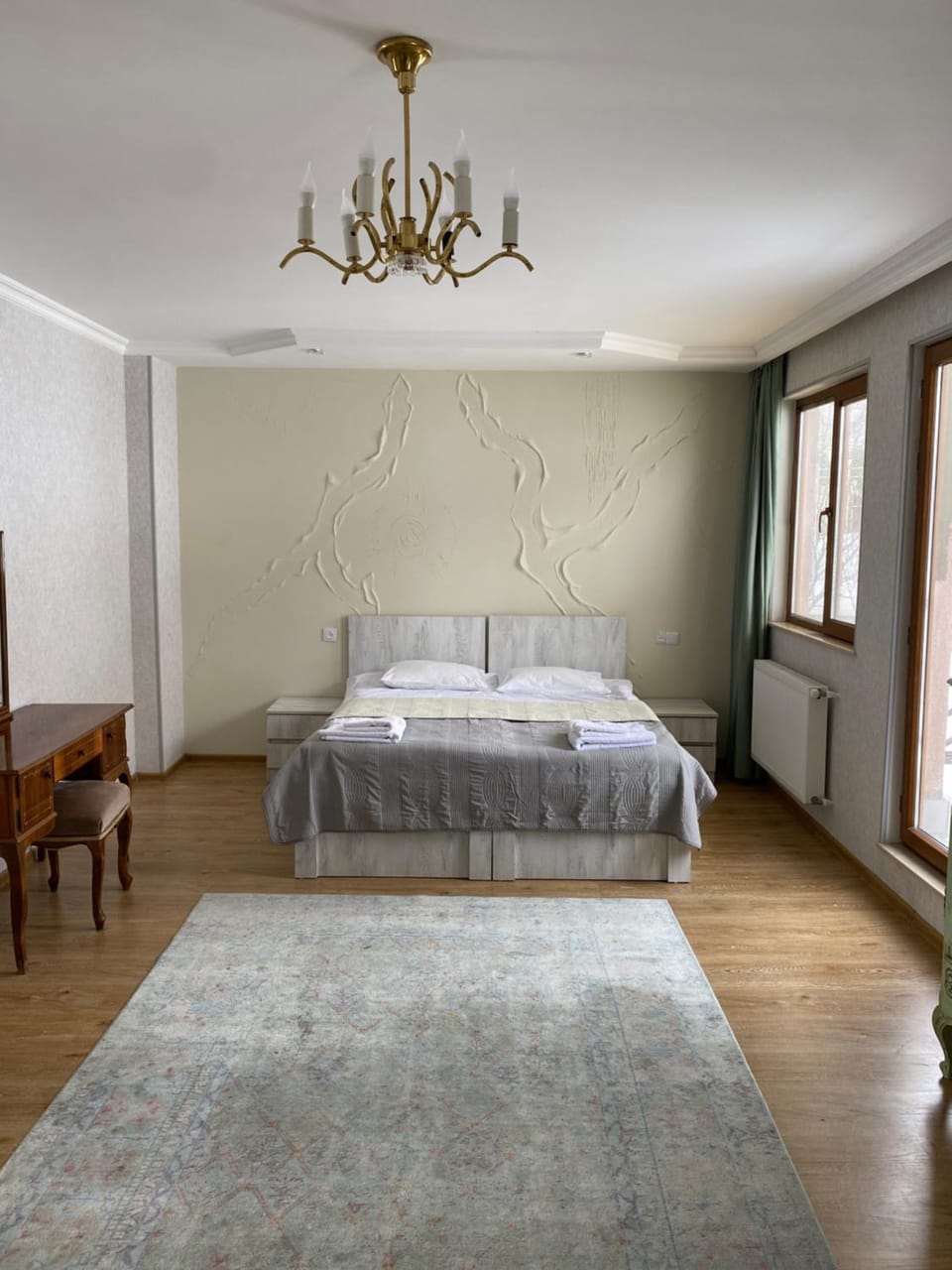 Bed, Photo of the whole room