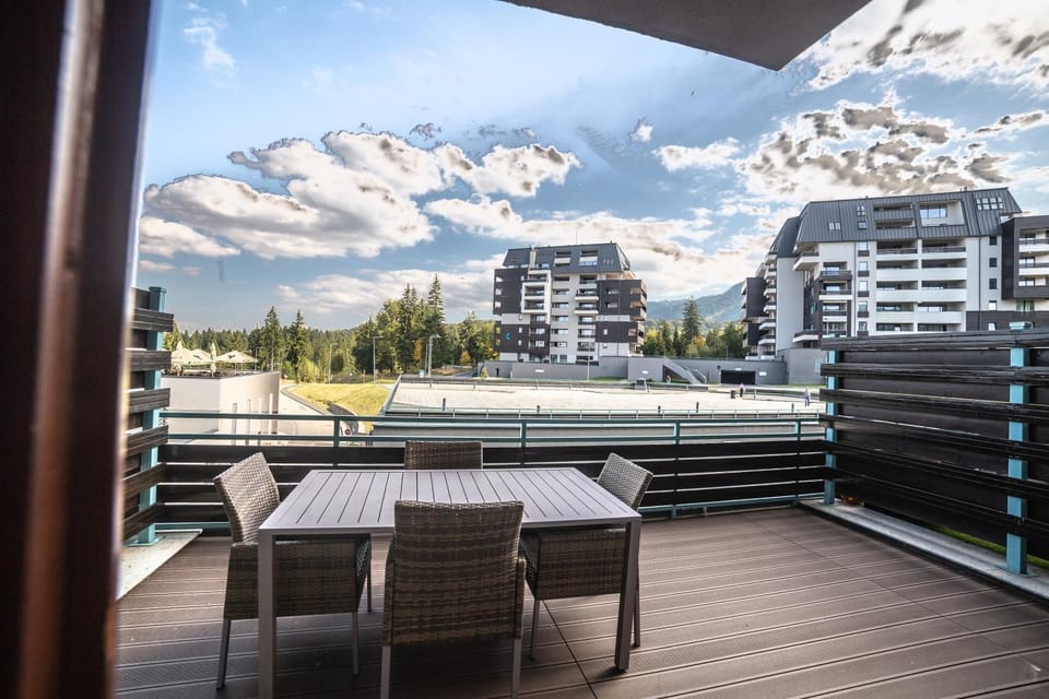 Patio, Balcony/Terrace