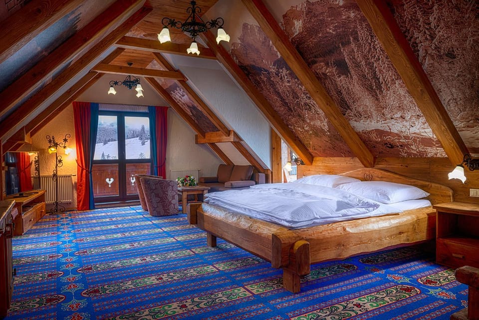 Balcony/Terrace, Photo of the whole room, Mountain view