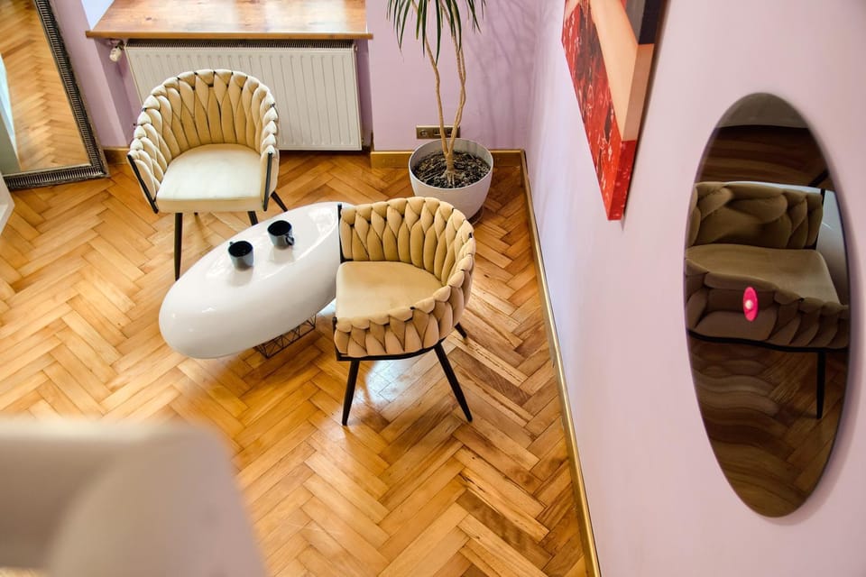 Art Pop in Cracow Apartment in Krakow