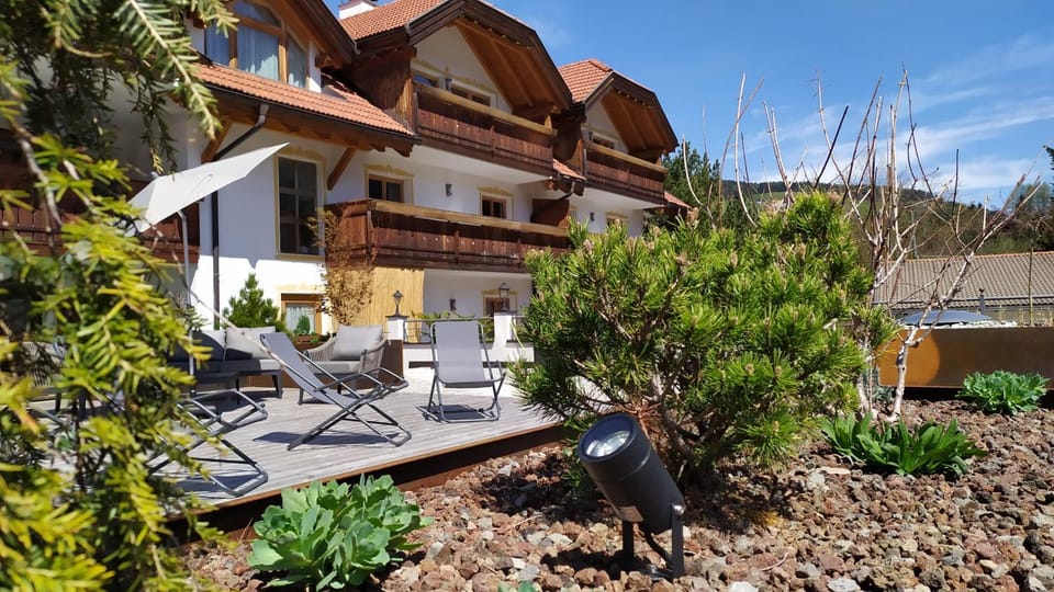 Balcony/Terrace, Balcony/Terrace