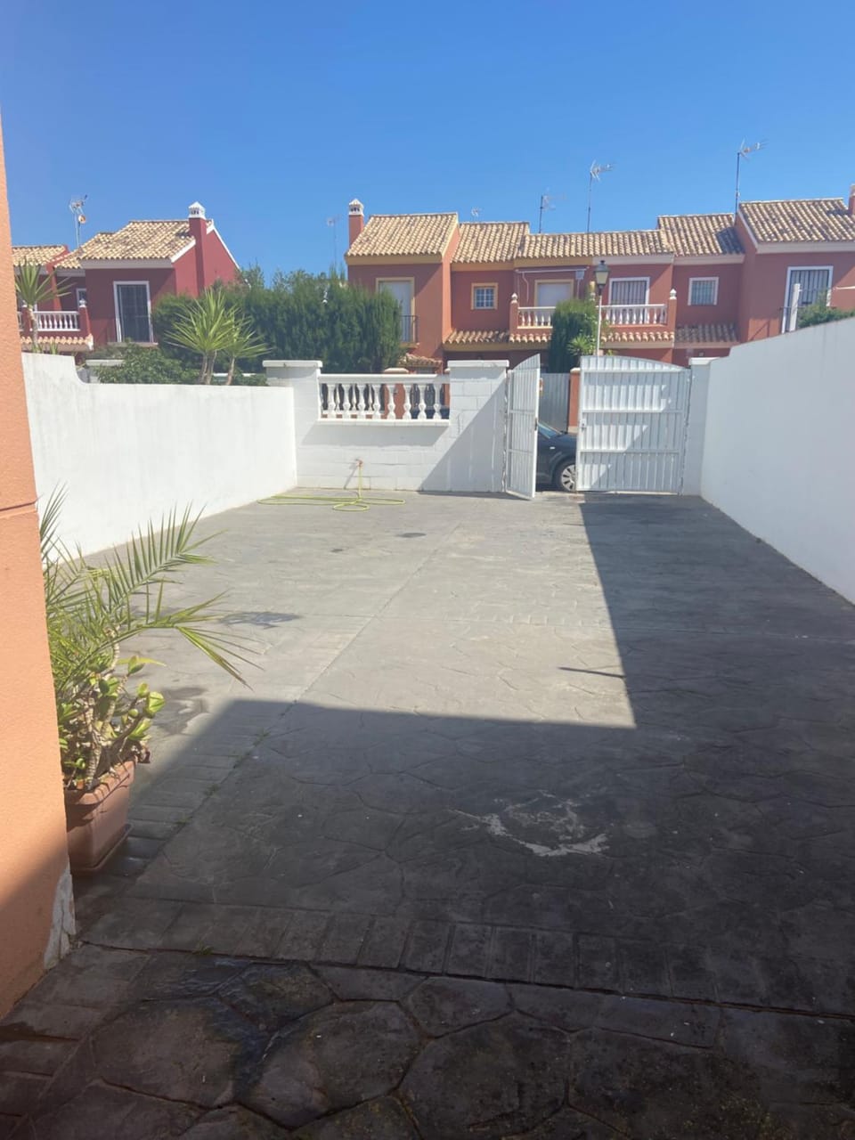 Balcony/Terrace, Parking