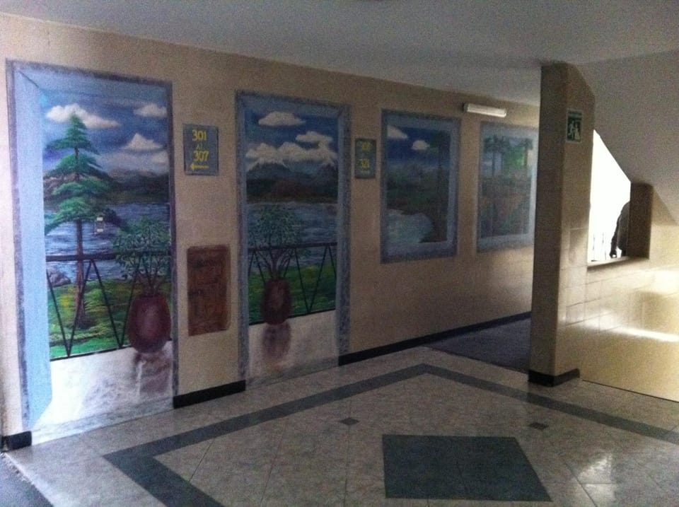 Decorative detail, Area and facilities