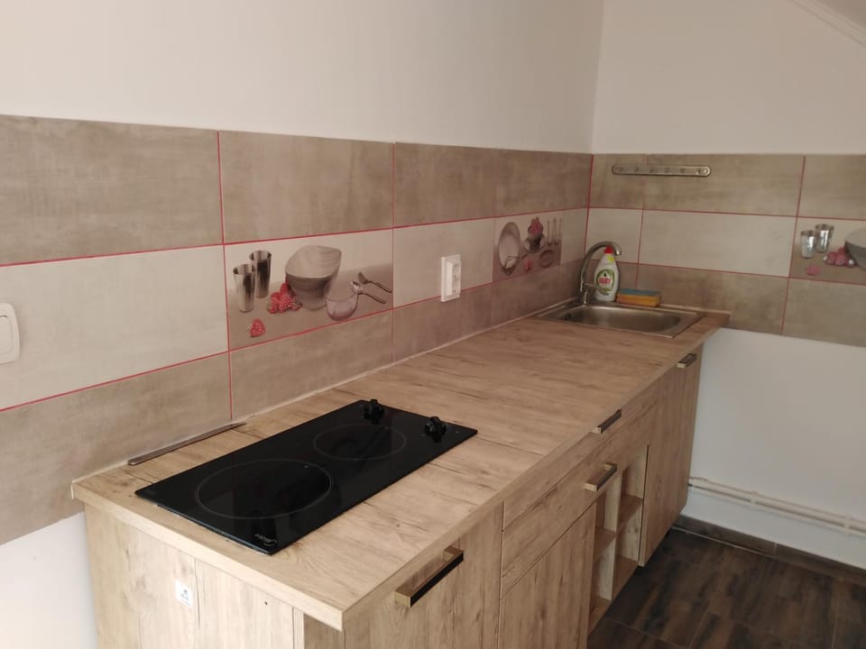 Coffee/tea facilities, Kitchen or kitchenette