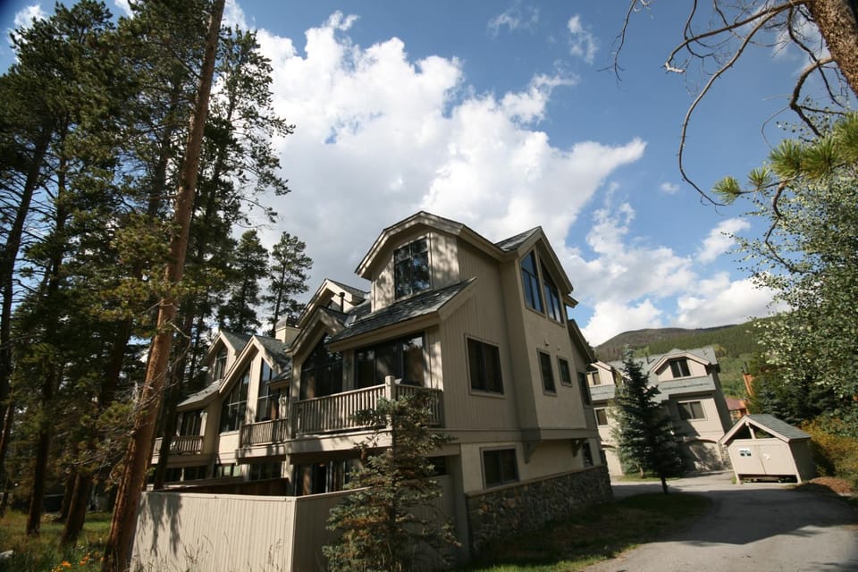 Ironwood 2986 by SummitCove Lodging in Colorado House in Keystone