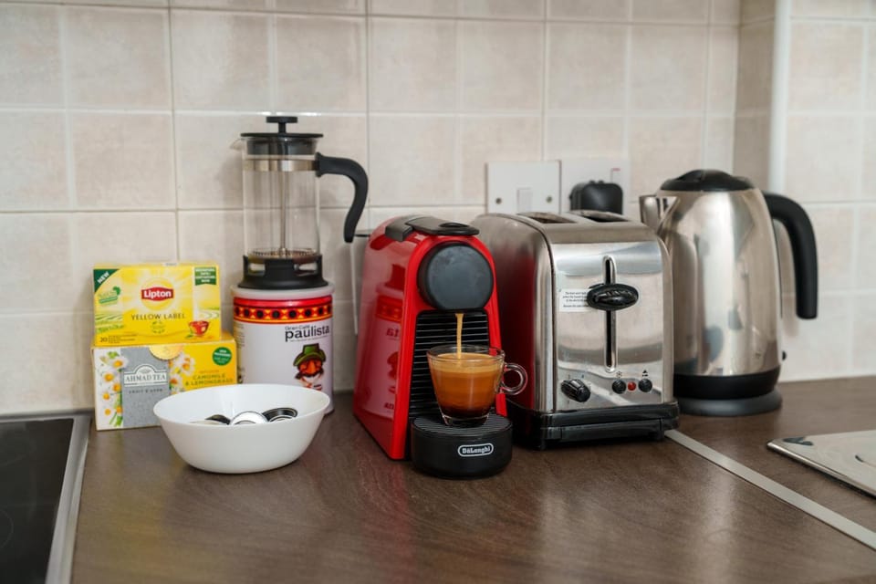Coffee/tea facilities, Kitchen or kitchenette, toaster