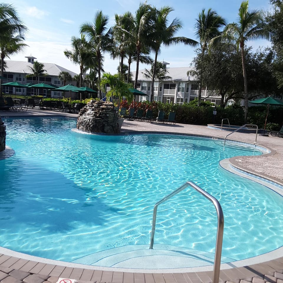 Vacation in Paradise Apartment in Lely Resort