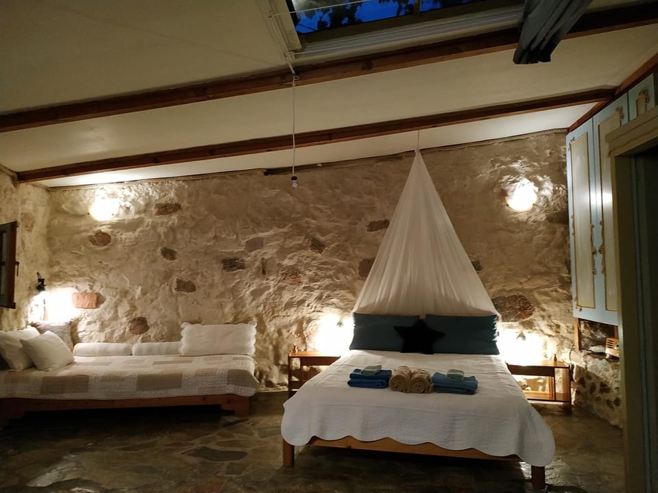 Wellanidia Cottage Skoutari House in Peloponnese Region