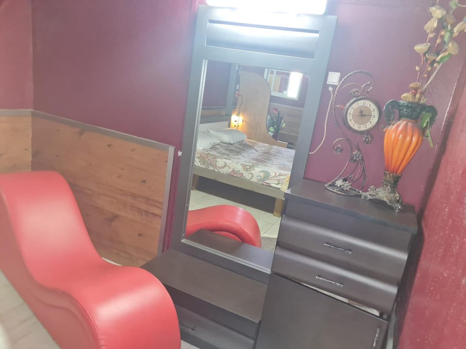 vacation house יחידת אירוח פרטית הוד השרון Hotel in Center District