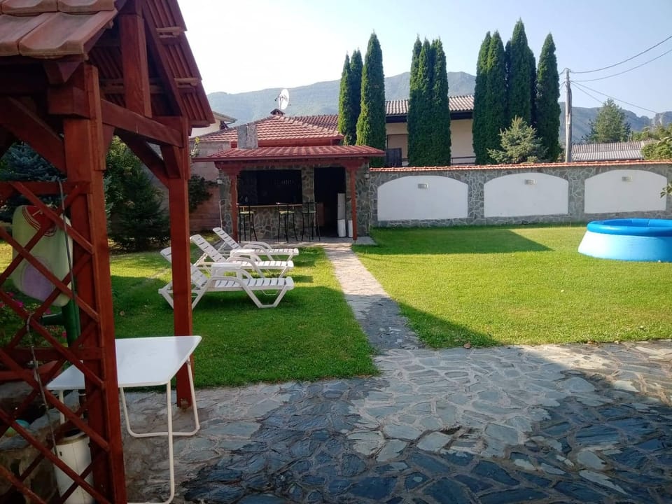 BBQ facilities, Garden, Swimming pool, Swimming pool