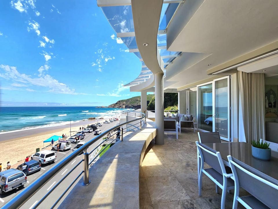Patio, Day, View (from property/room), Beach, Sea view